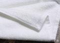 Combo 2 khăn tắm khách sạn Olympia Hotel 70x140cm màu trắng